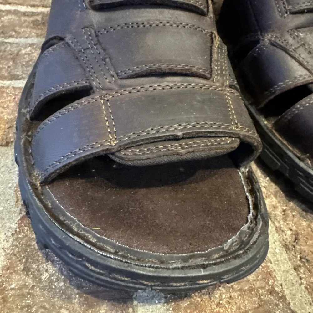 Skechers fisherman sandals